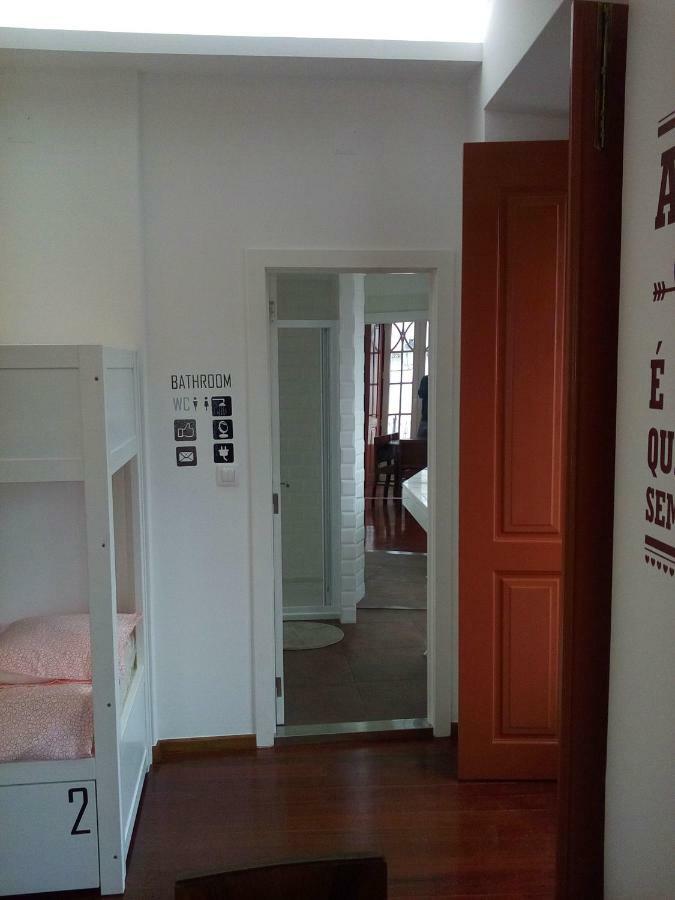 Hostel 18 ก็องสตังเซีย ภายนอก รูปภาพ